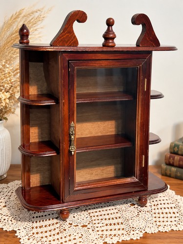 Vintage 1960s wooden curio - vintage,