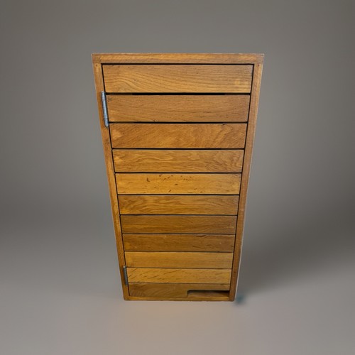 Oak veneer apothecary medicine - oak,
