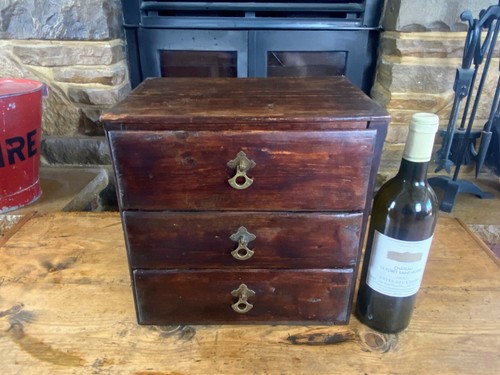 Bank drawers apothecary - of,